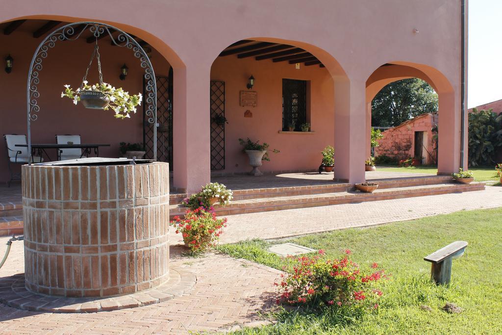 Agriturismo Podere Cirene Rispescia Exterior photo